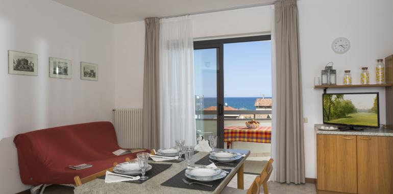 residenzanobel it vacanze-di-maggio-in-appartamento-sul-mare-a-torre-pedrera-1 015