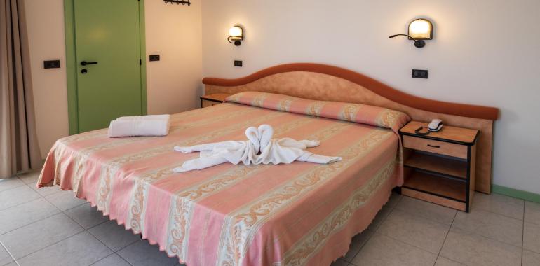residenzanobel it vacanze-di-settembre-a-torre-pedrera-hotel-con-servizio-spiaggia 016
